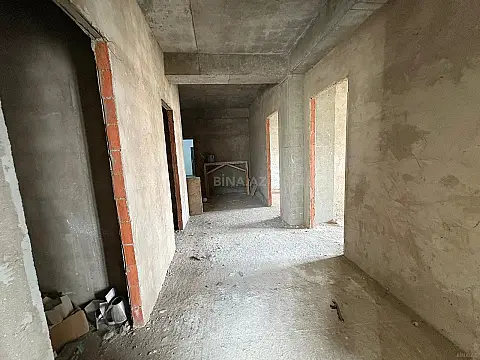 Satılır 3 otaqlı mənzil 112 m²