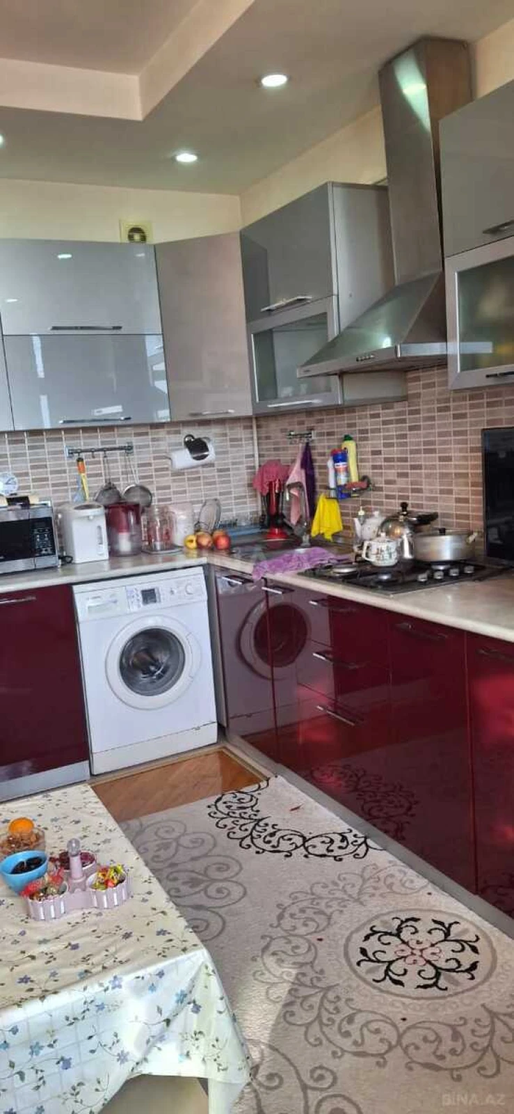 Satılır 2 otaqlı mənzil 103 m²