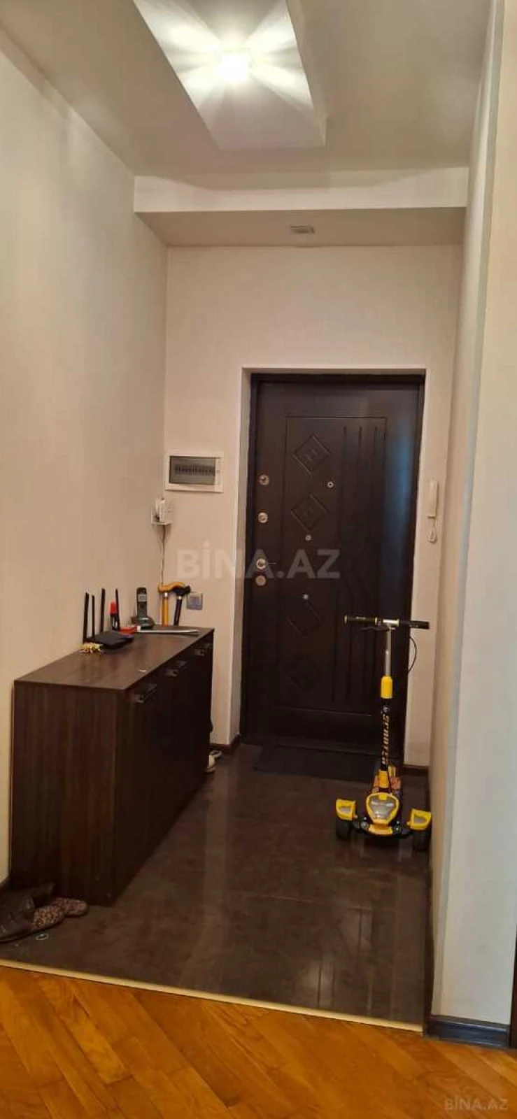 Satılır 2 otaqlı mənzil 103 m²