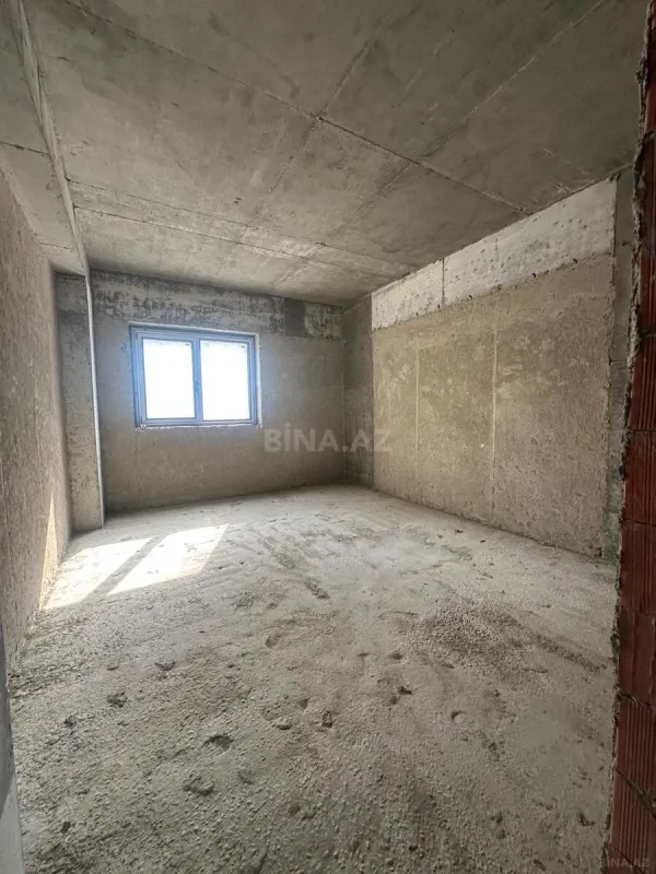 Satılır 3 otaqlı mənzil 120 m²