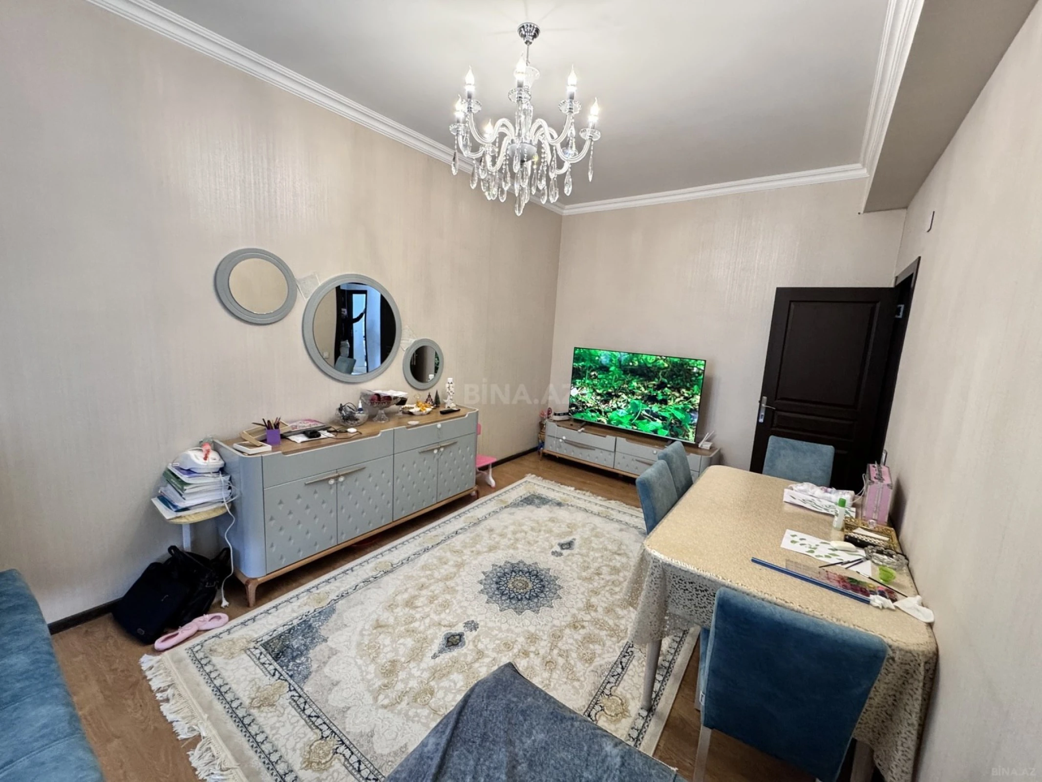Satılır 4 otaqlı mənzil 110 m²