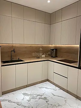 Satılır 3 otaqlı mənzil 108 m²