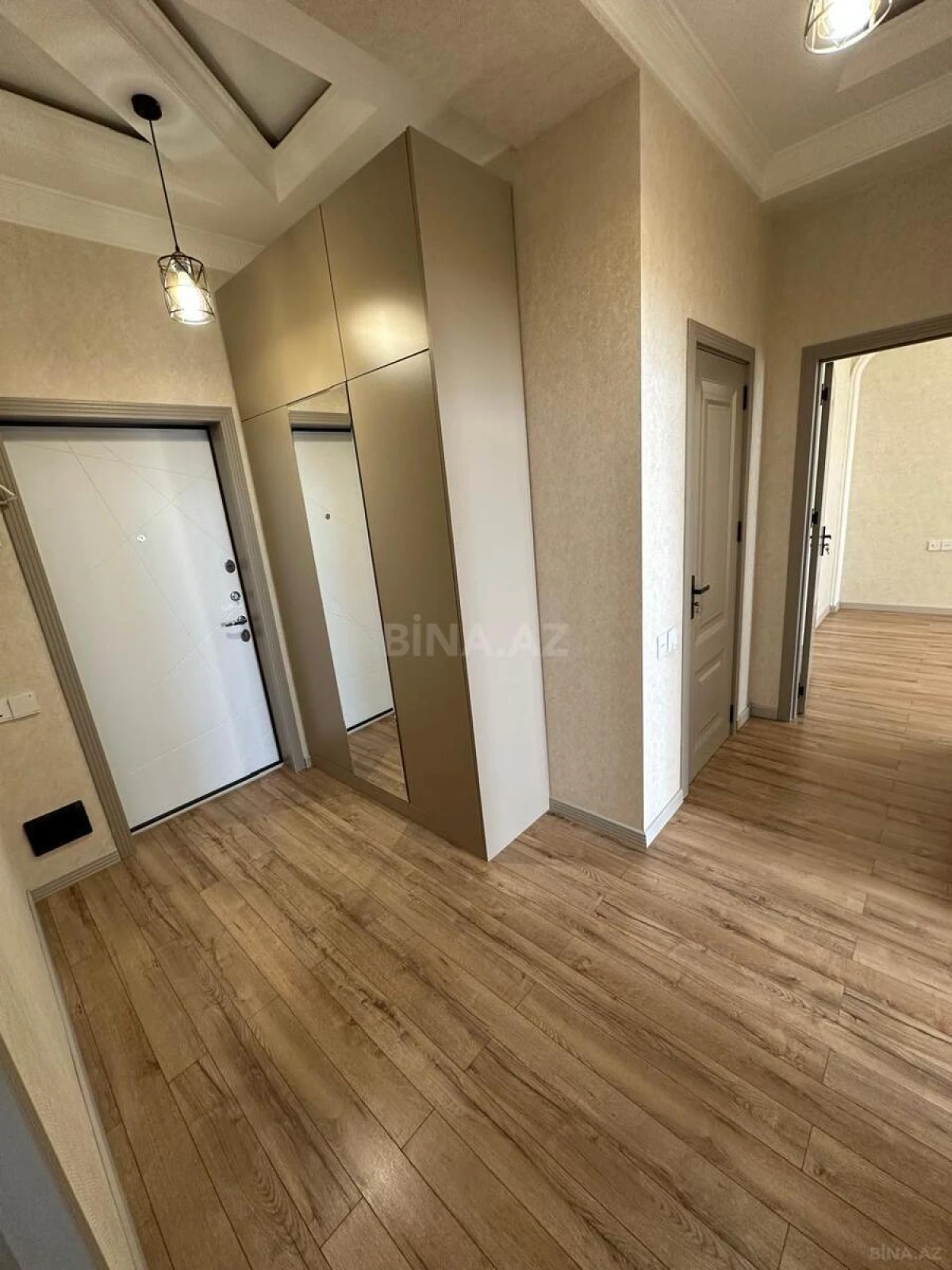 Satılır 3 otaqlı mənzil 85 m²