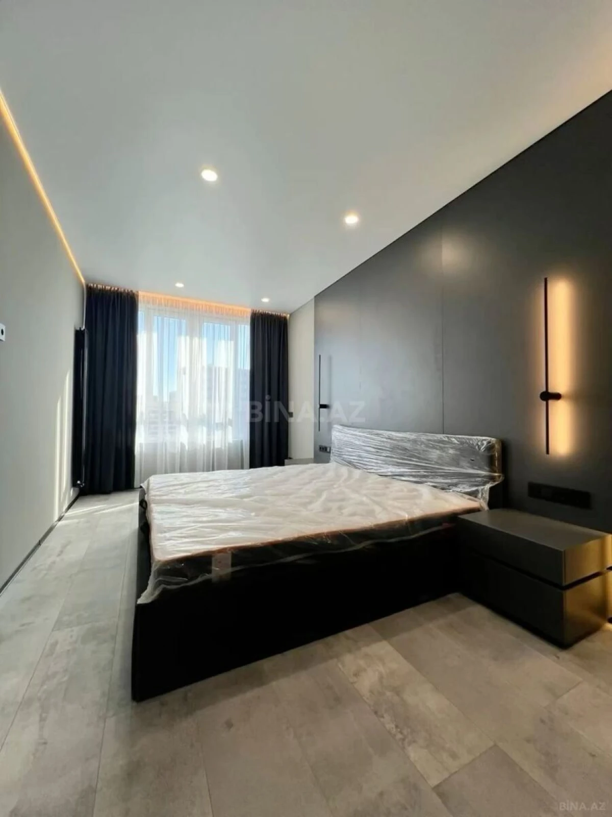 Kirayə verilir 3 otaqlı mənzil 130 m²