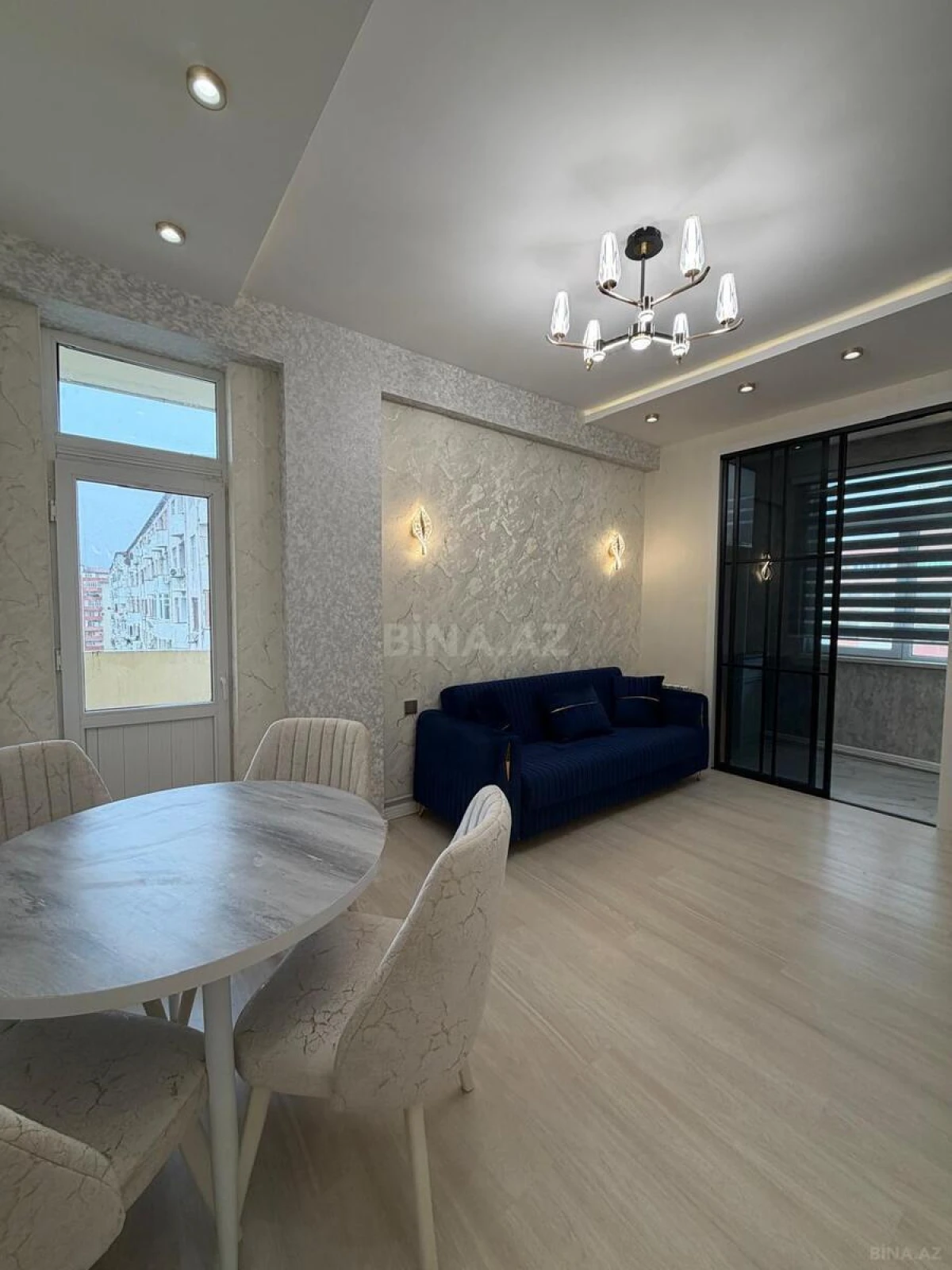 Satılır 2 otaqlı mənzil 60 m²