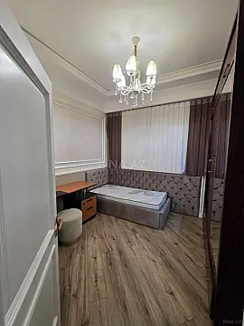 Satılır 3 otaqlı mənzil 120 m²