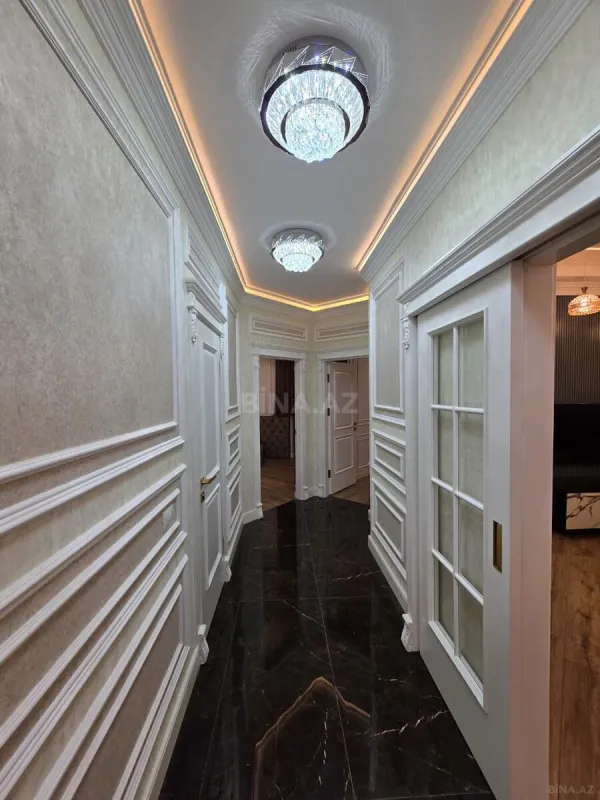 Satılır 3 otaqlı mənzil 120 m²