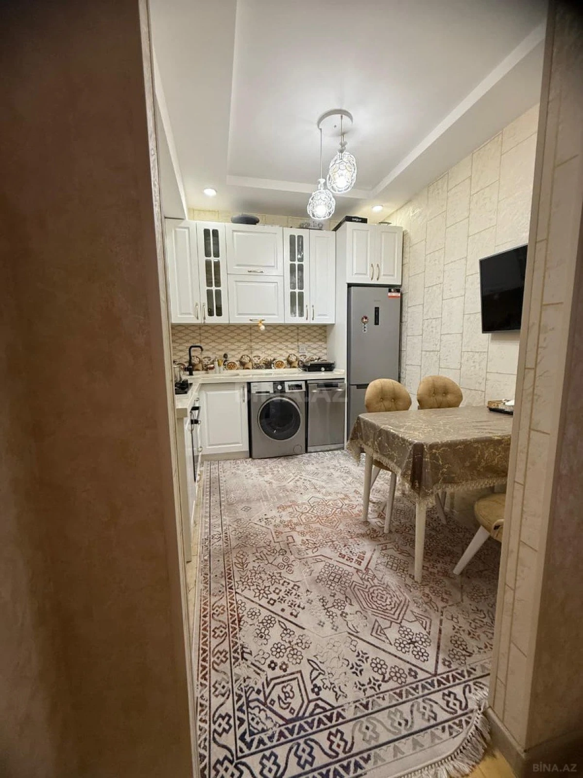 Satılır 2 otaqlı mənzil 71 m²