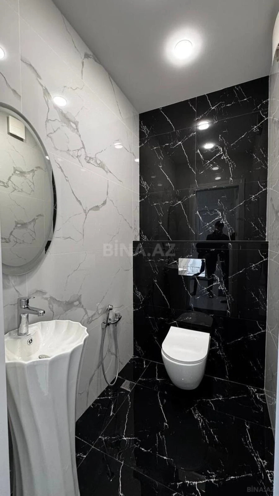 Satılır 3 otaqlı mənzil 105 m²