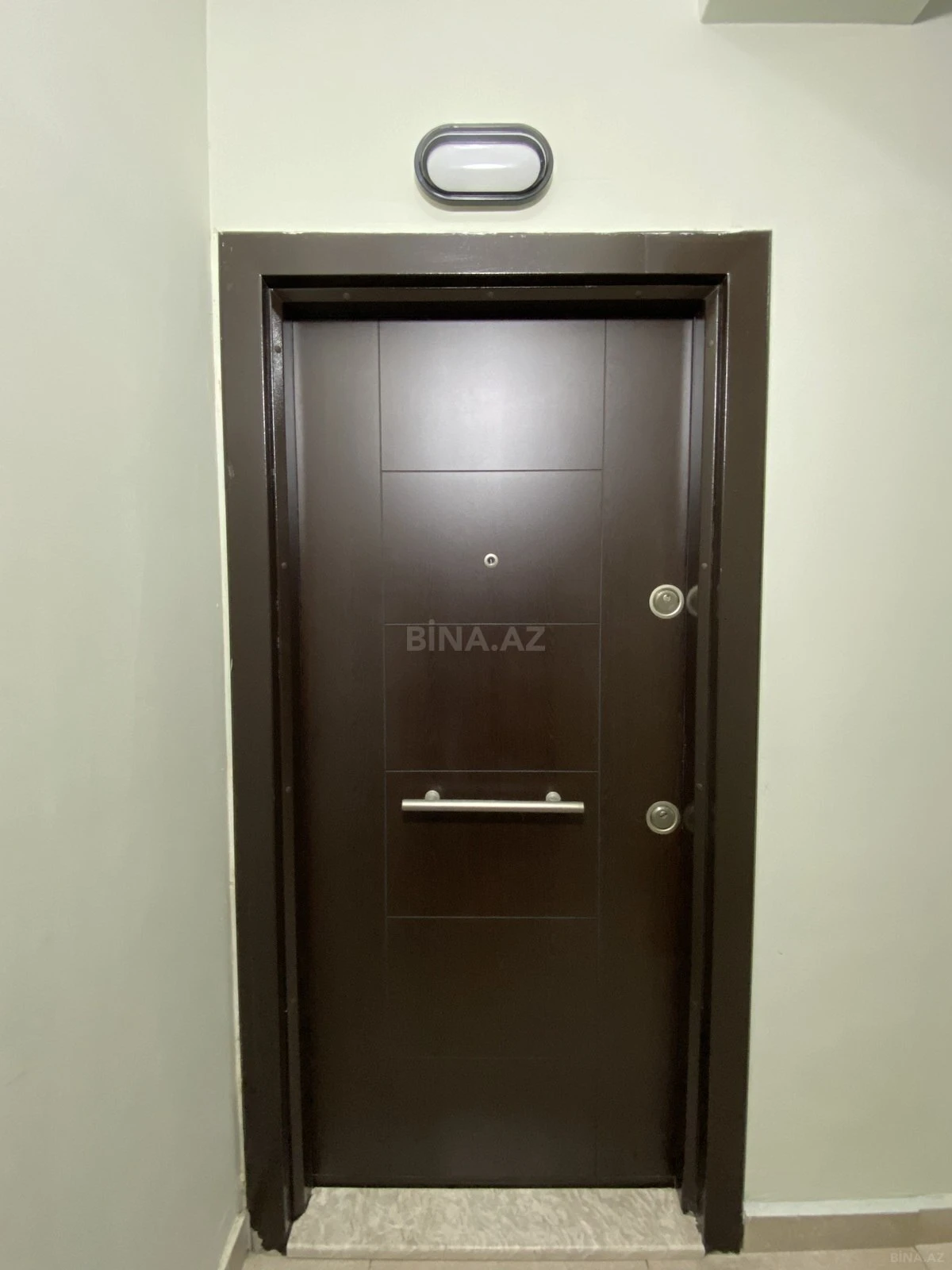 Satılır 3 otaqlı mənzil 96.6 m²