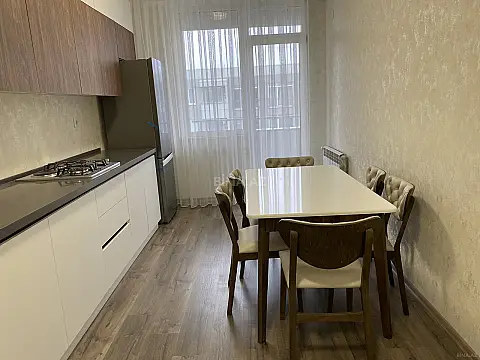 Satılır 3 otaqlı mənzil 96.6 m²