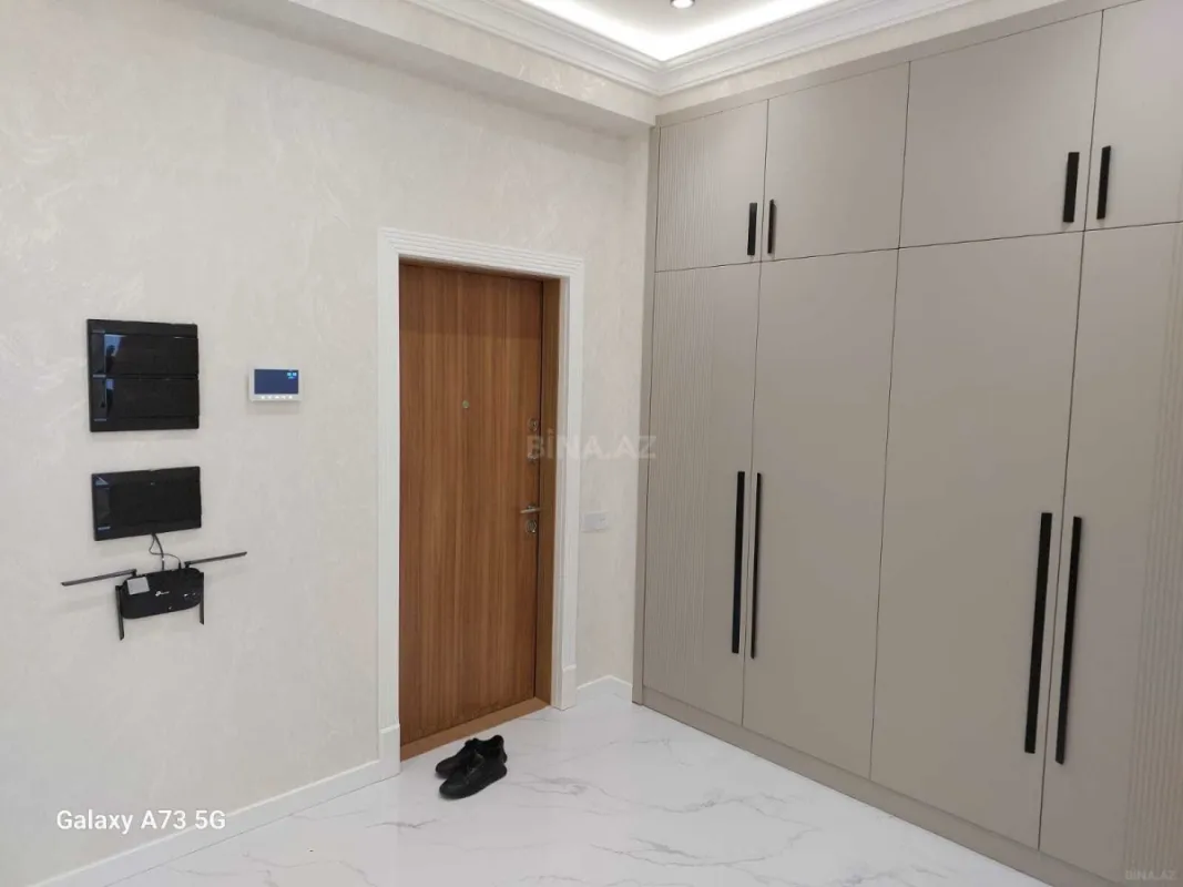 Kirayə verilir 3 otaqlı mənzil 100 m²
