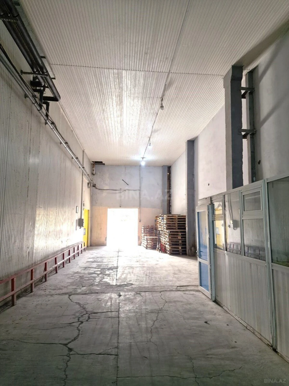 Kirayə verilir obyekt 350 m²