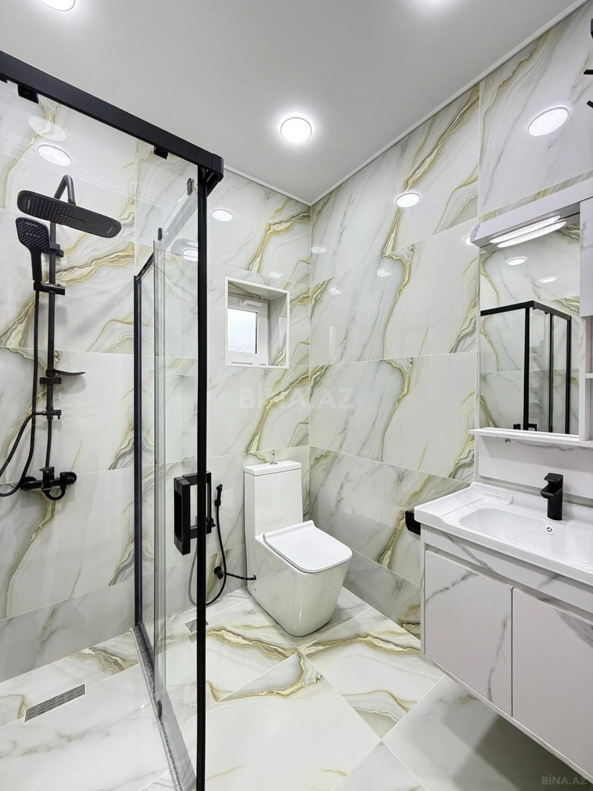 Satılır 4 otaqlı həyət evi 160 m²