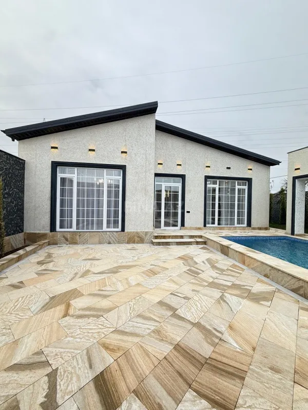 Satılır 4 otaqlı həyət evi 160 m²