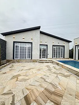 Satılır 4 otaqlı həyət evi 160 m²