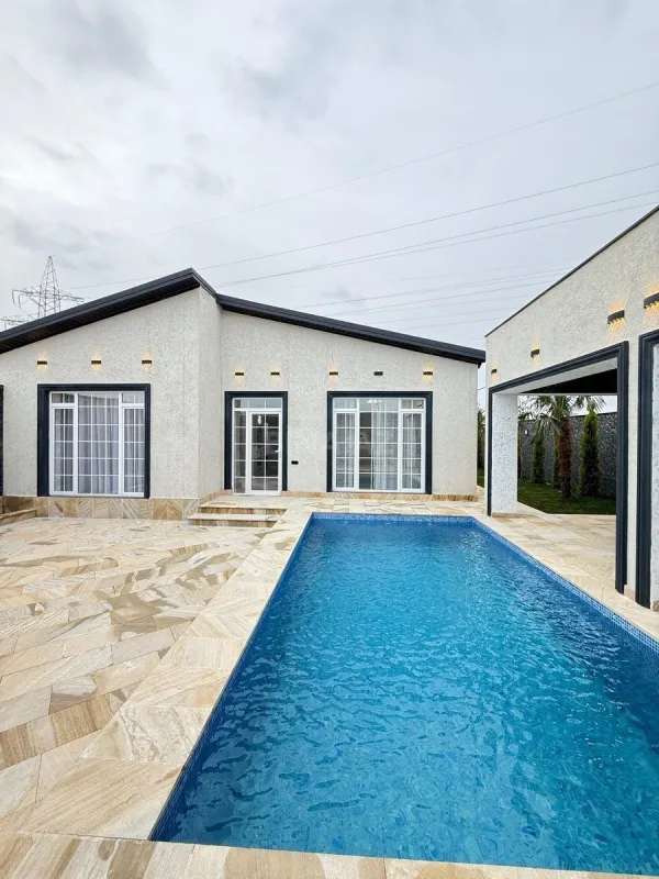 Satılır 4 otaqlı həyət evi 160 m²