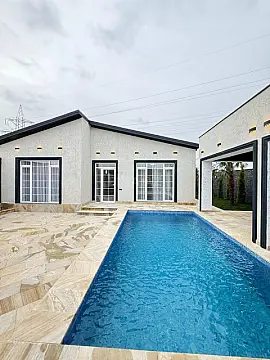 Satılır 4 otaqlı həyət evi 160 m²