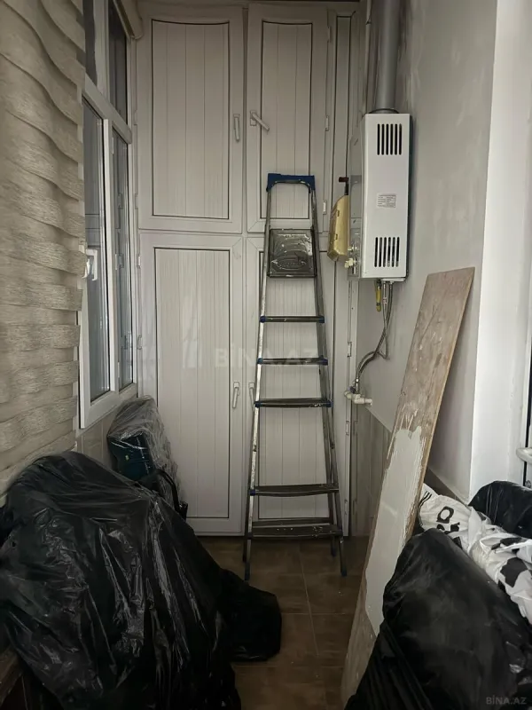 Satılır 3 otaqlı mənzil 120 m²