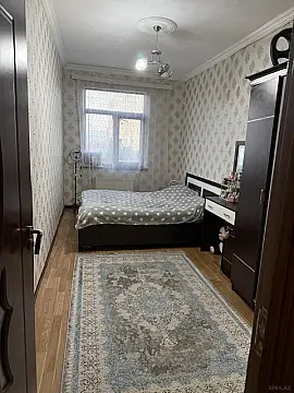 Satılır 4 otaqlı mənzil 90 m²