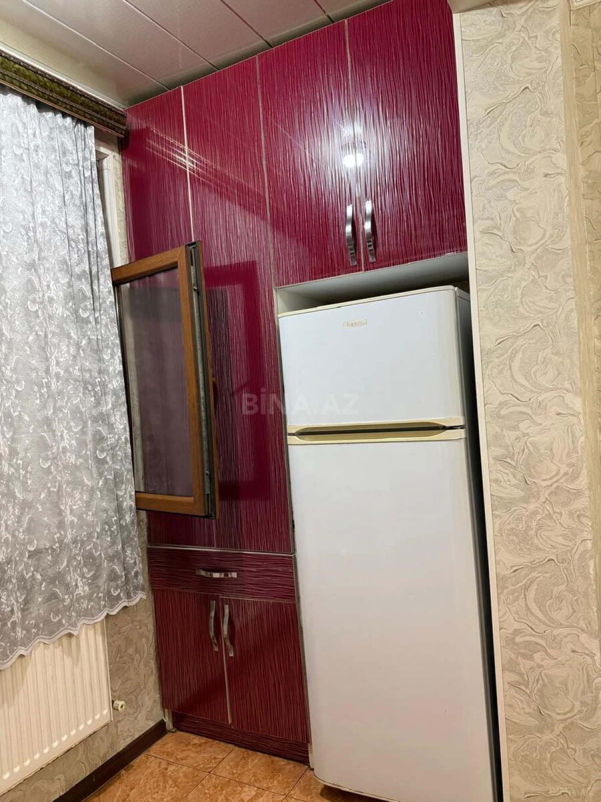 Satılır 4 otaqlı mənzil 90 m²