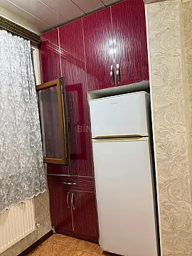 Satılır 4 otaqlı mənzil 90 m²