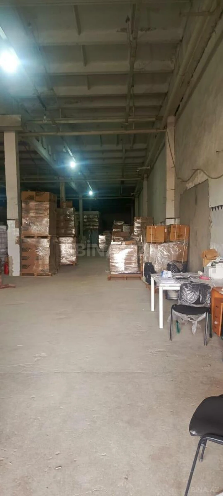 Kirayə verilir obyekt 1400 m²