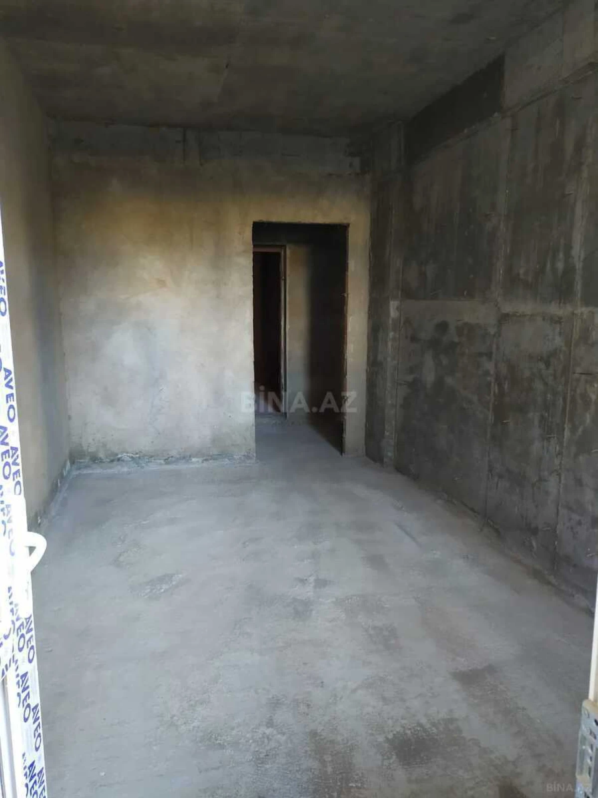 Satılır 2 otaqlı mənzil 68 m²
