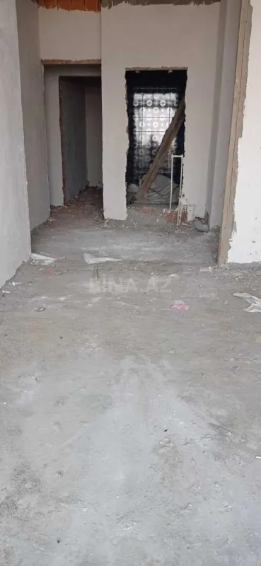 Satılır 2 otaqlı mənzil 70 m²
