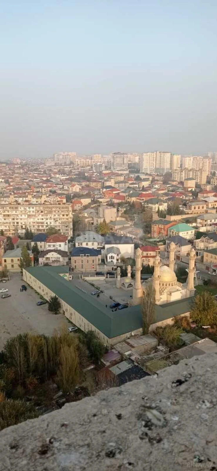 Satılır 2 otaqlı mənzil 70 m²