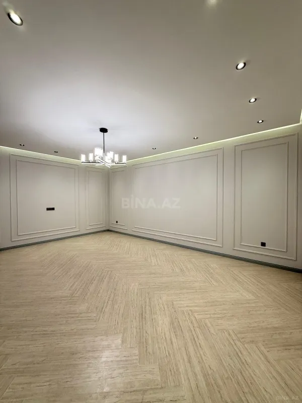Satılır 5 otaqlı həyət evi 200 m²