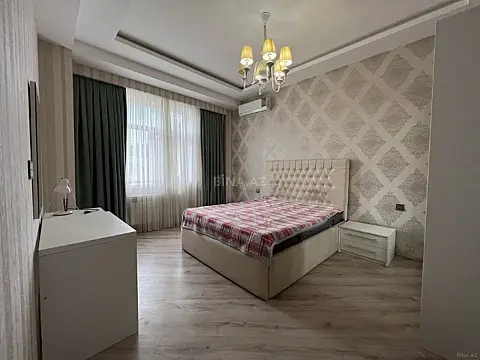 Kirayə verilir 3 otaqlı mənzil 130 m²