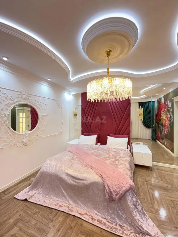 Satılır 3 otaqlı həyət evi 220 m²