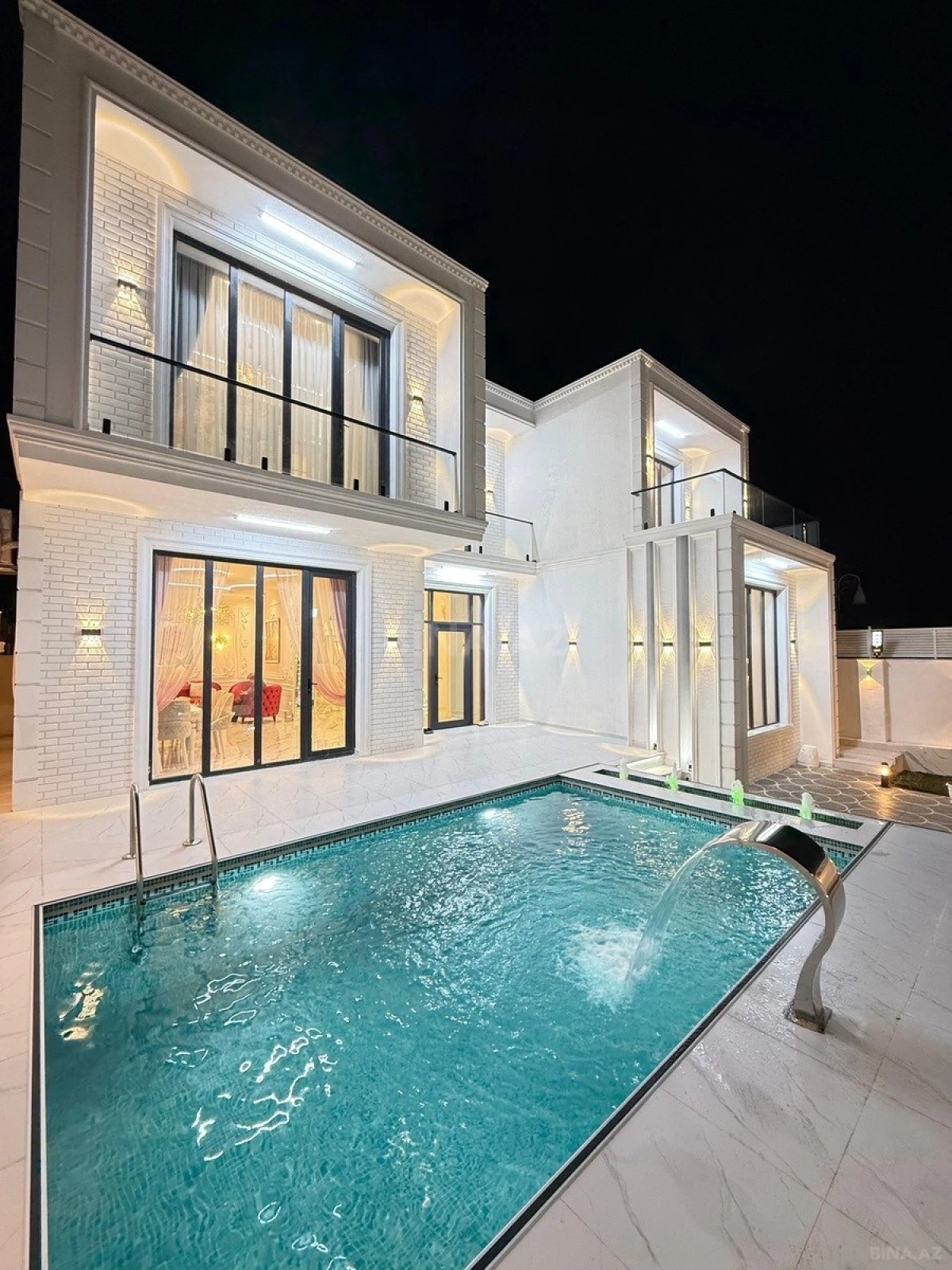 Satılır 3 otaqlı həyət evi 220 m²