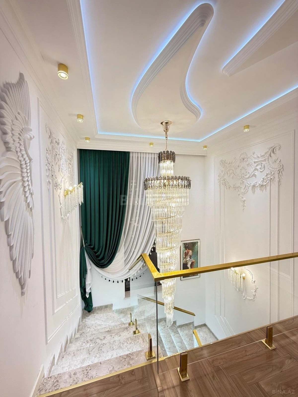 Satılır 3 otaqlı həyət evi 220 m²