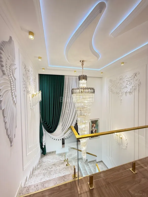 Satılır 3 otaqlı həyət evi 220 m²