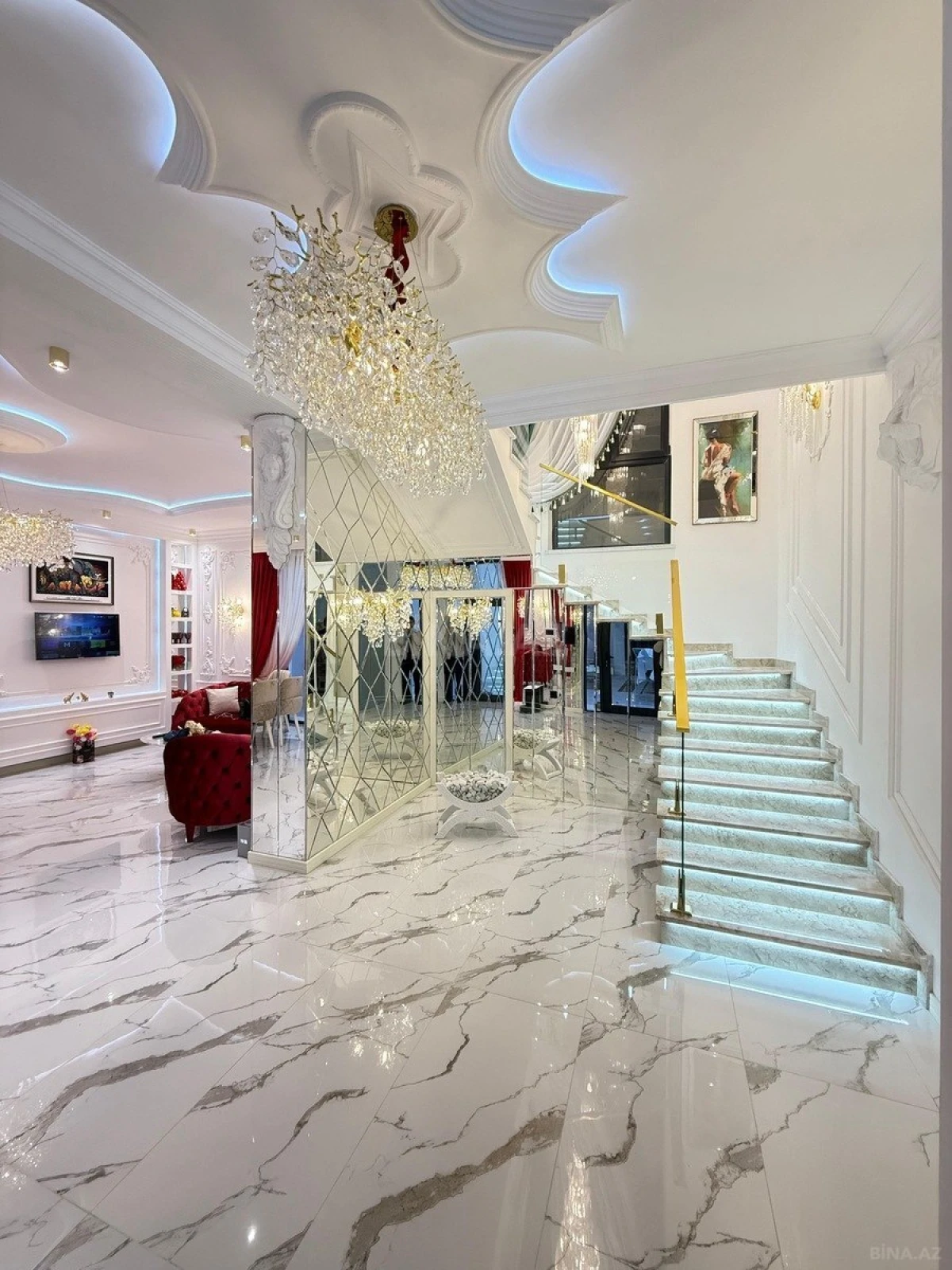 Satılır 3 otaqlı həyət evi 220 m²