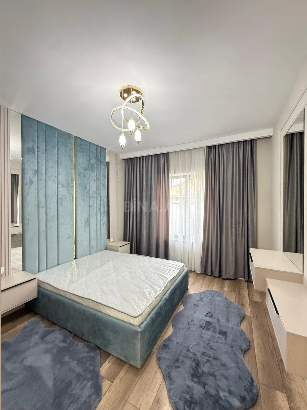 Satılır 4 otaqlı həyət evi 160 m²