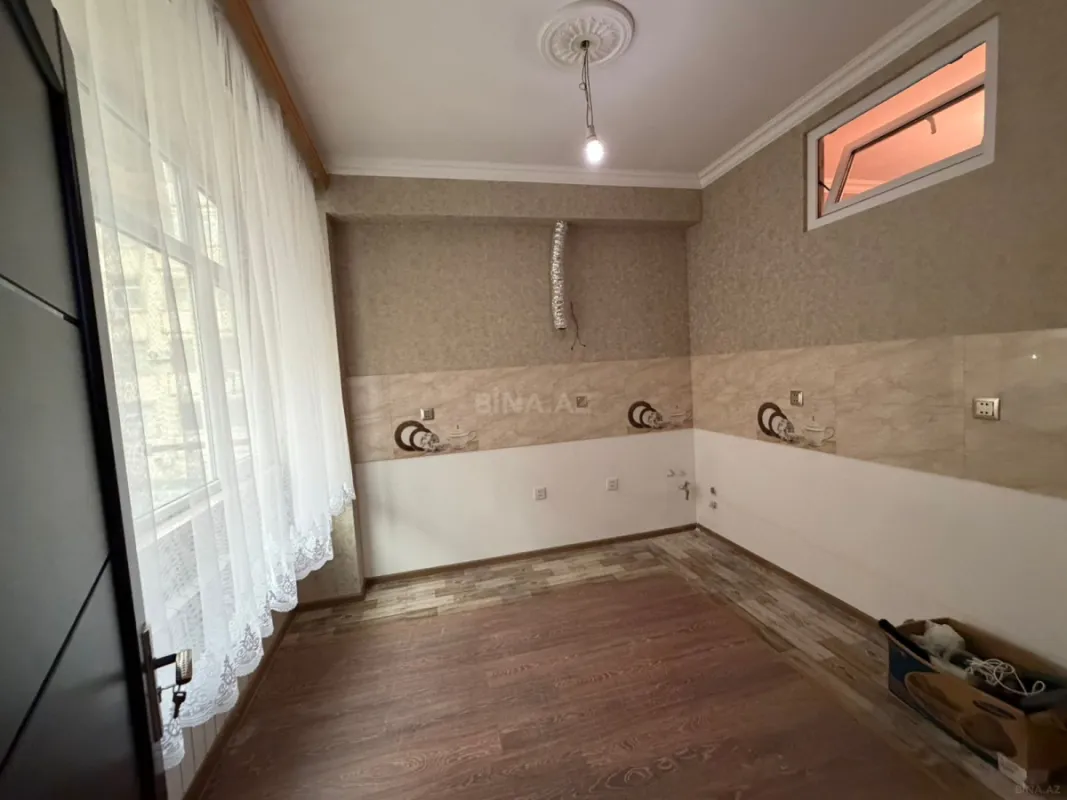 Satılır 3 otaqlı mənzil 80 m²