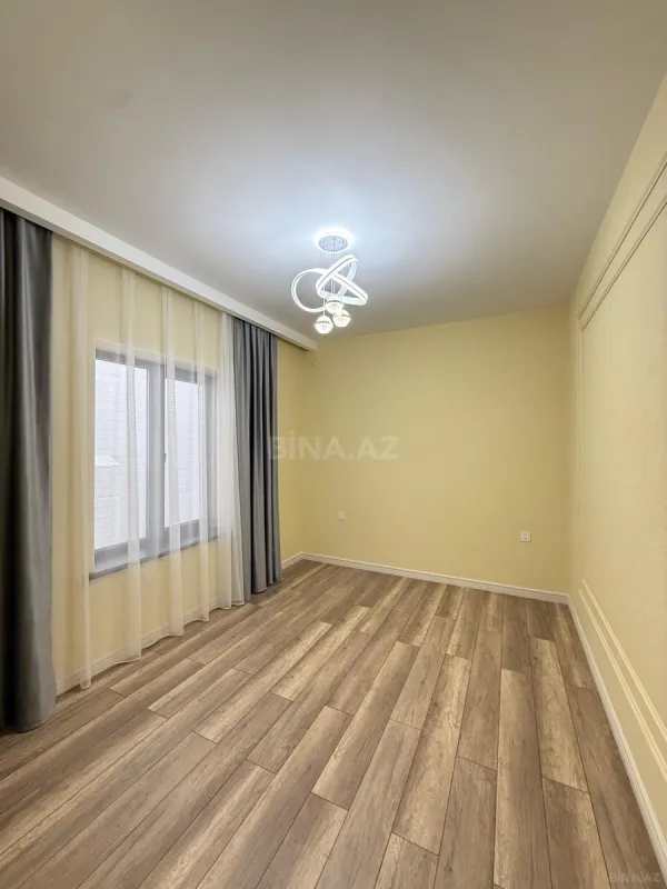 Satılır 4 otaqlı həyət evi 160 m²