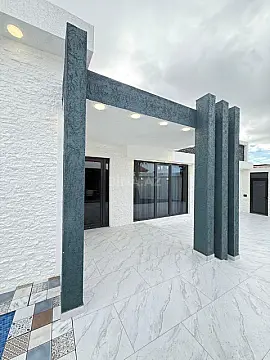 Satılır 4 otaqlı həyət evi 160 m²