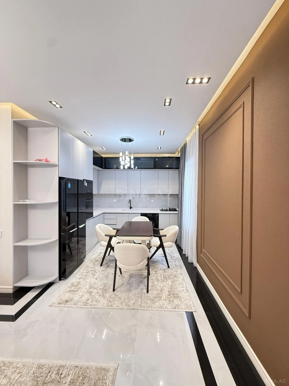Satılır 4 otaqlı həyət evi 160 m²