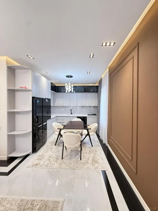 Satılır 4 otaqlı həyət evi 160 m²