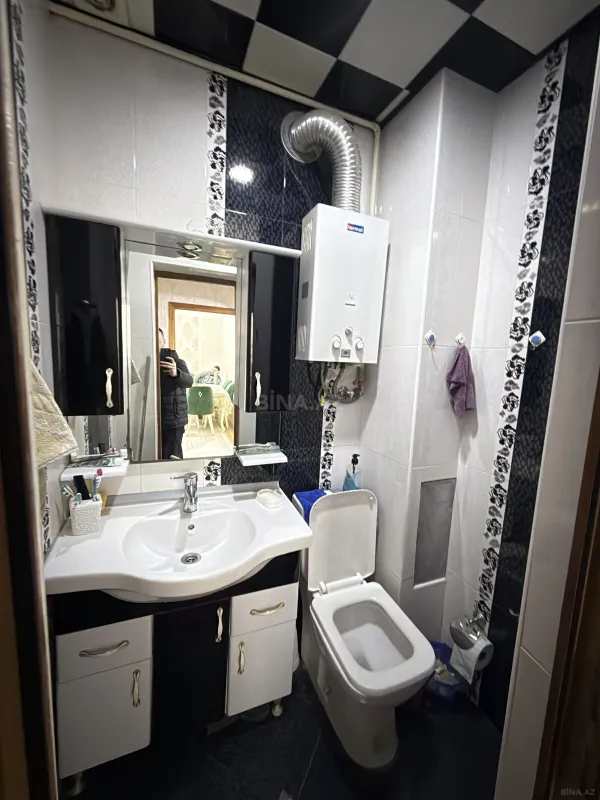 Satılır 4 otaqlı mənzil 105 m²