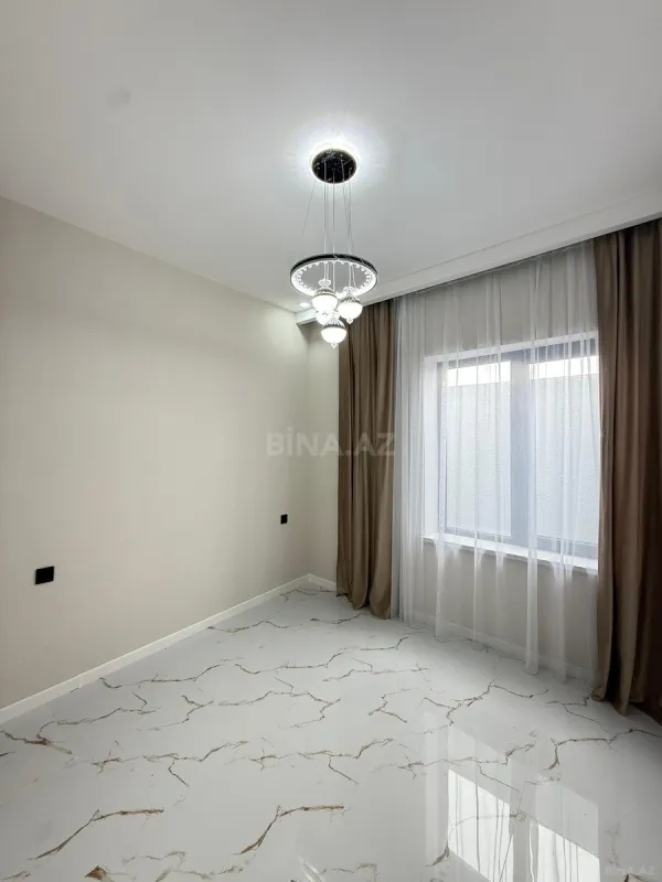 Satılır 4 otaqlı həyət evi 135 m²
