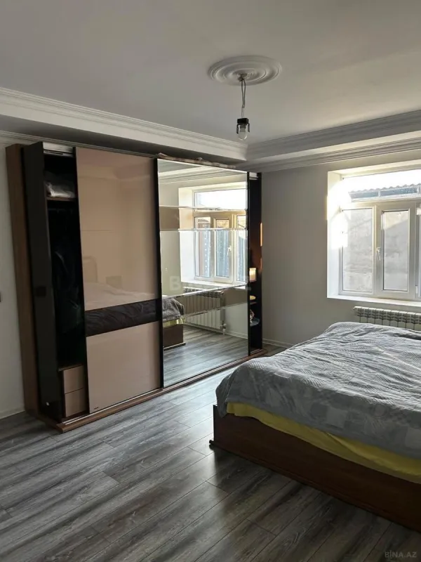 Satılır 4 otaqlı həyət evi 160 m²