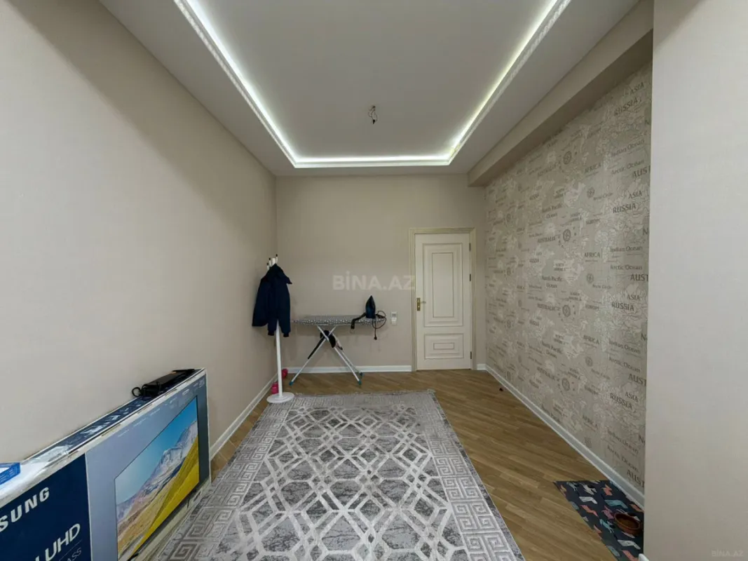Satılır 3 otaqlı mənzil 106 m²