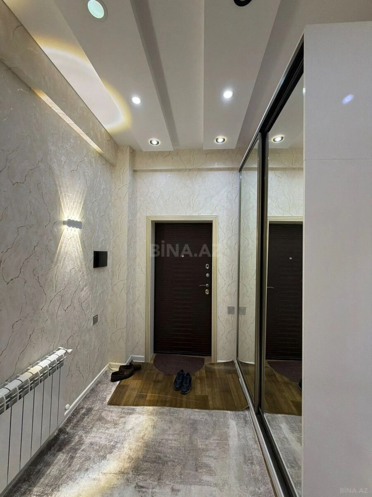 Satılır 3 otaqlı mənzil 106 m²