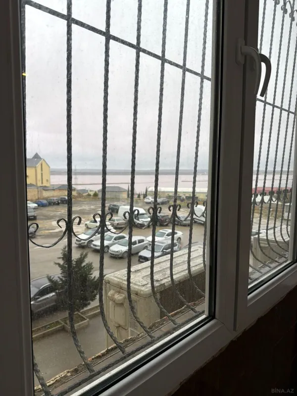 Satılır 3 otaqlı mənzil 106 m²