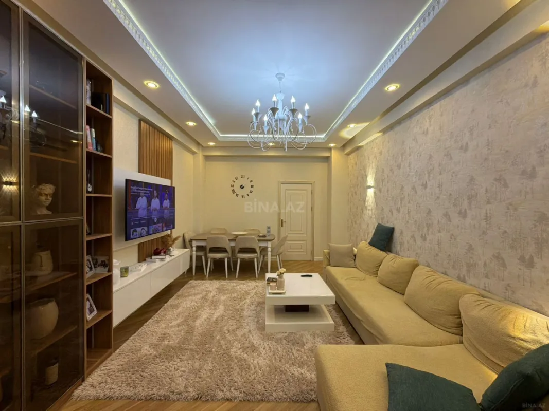 Satılır 3 otaqlı mənzil 106 m²